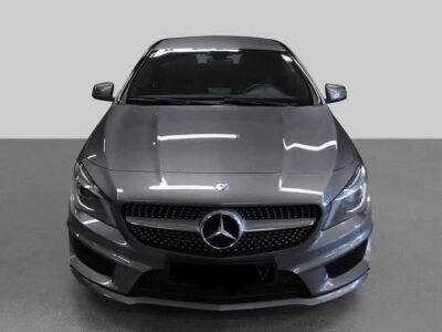 Mercedes-Benz CLA 180-122HK AMG