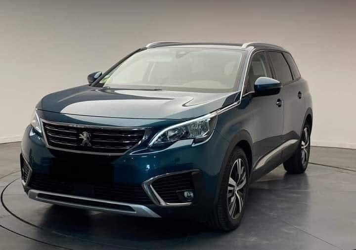 PEUGEOT 5008 HDi 130 Allure 7 Seater