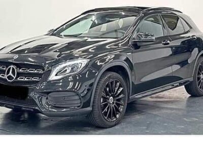 MERCEDES GLA 200