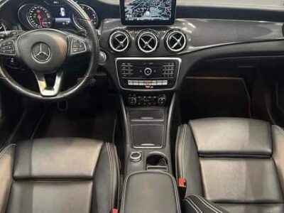 MERCEDES GLA 200