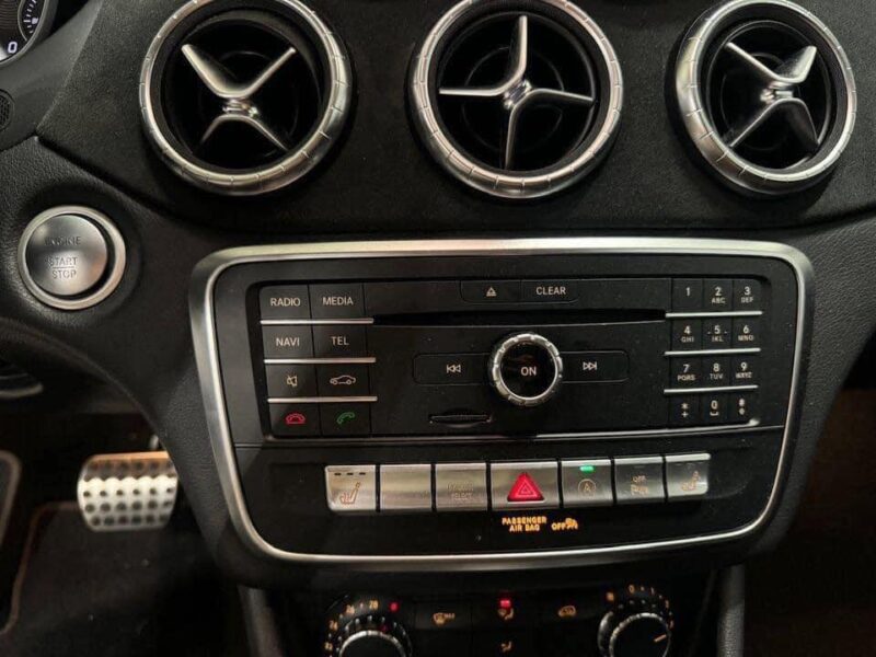 Mercedes-Benz CLA 220D 4MATIC AMG